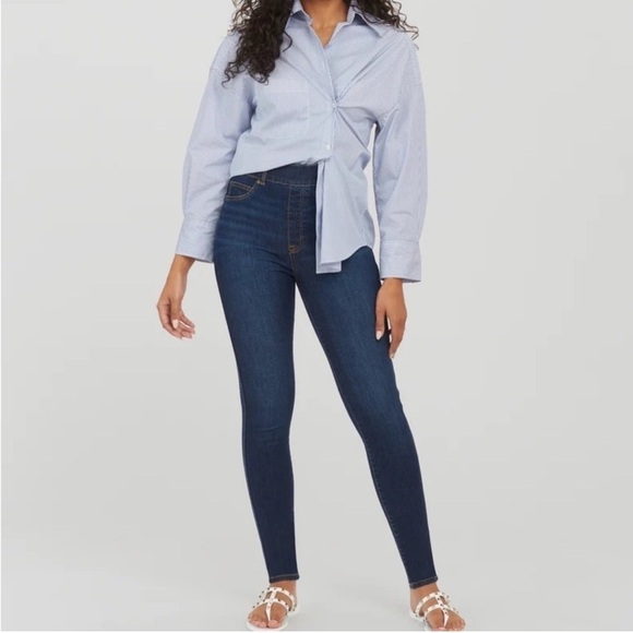 SPANX Denim - Spanx High waist medium wash pull on skinny jeans size medium